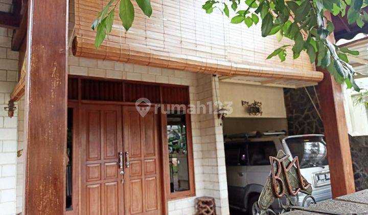 Rumah 2 Lantai Siap Huni Dalam Perumahan Di Limo Cinere.
 2