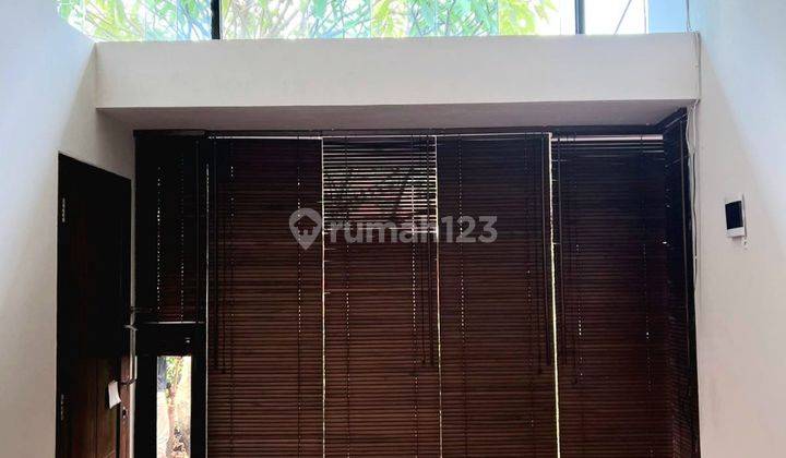 Rumah 1 Lantai Semi Furnished Dalam Perumahan Yang Asri & Nyaman Dekat Akses Tol Andara Di Pangkalan Jati Cinere. 1