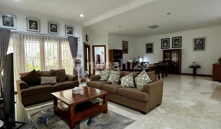 Rumah 2 Lantai Modern Classic Lokasi Strategis Ampera Jakarta Selatan. 2