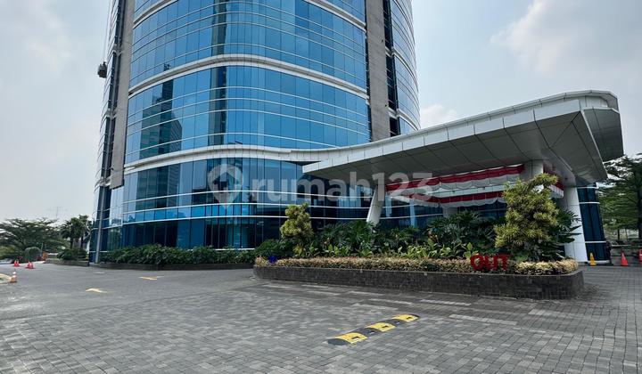 Ruang Kantor Di Manhattan Square Tb Simatupang Jakarta Selatan.
