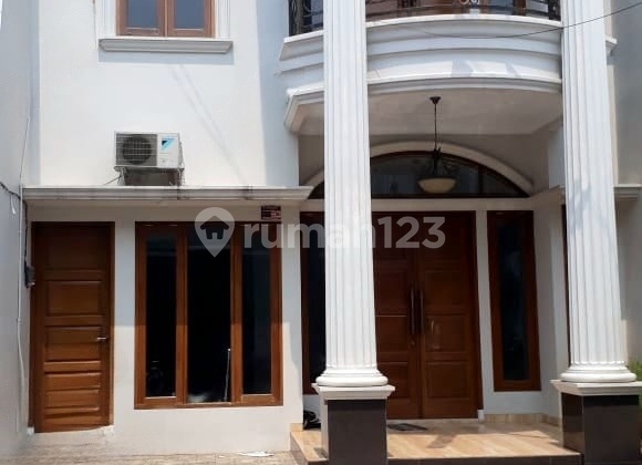 Rumah Siap Huni Lingkungan Nyaman Dalam Townhouse Di Ciganjur Jagakarsa Jakarta Selatan Rumah Siap Huni Lingkungan Nyaman Dalam Townhouse Di Ciganjur Jagakarsa Jakarta Selatan