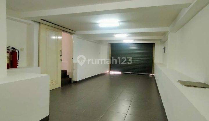 Rumah 3 Lantai Di Puri Mutiara Cipete Jakarta Selatan. 2