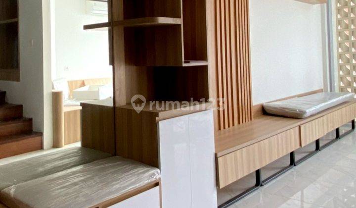 Dijual Cepat Rumah 4 Lantai Furnished Di Tebet Timur Jakarta Selatan. 2