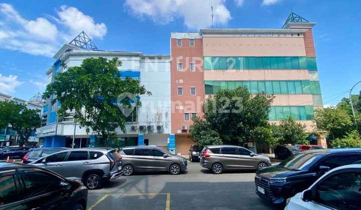 Ruko Pinangsia Hoek Lokasi Hadap Tol Stok Satu-satunya 