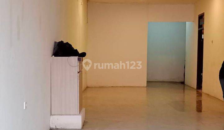 Kios Cantik Di Kawasan Sentra Kuliner Pasar Lama Tangerang 2
