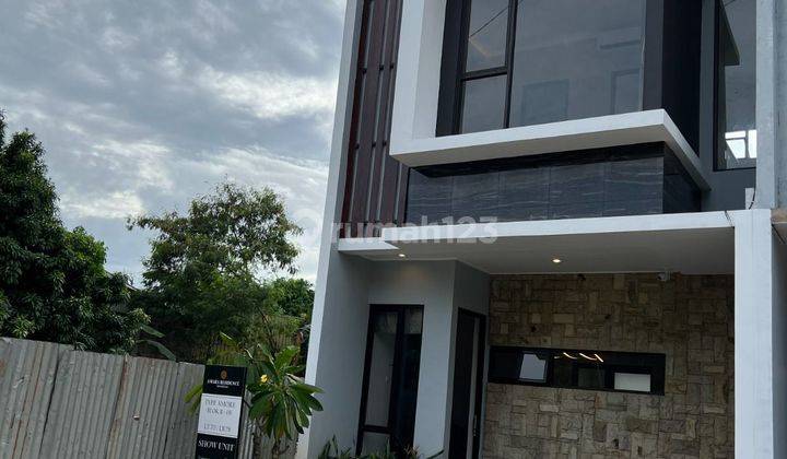 Rumah cantik 2 lantai SHM dekat dengan pintu toll 2