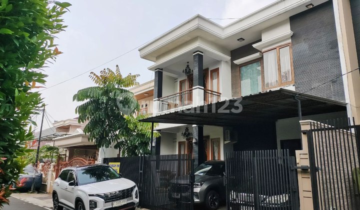 For Quick Sale: Well-Maintained Second House in Cempaka Putih Complex