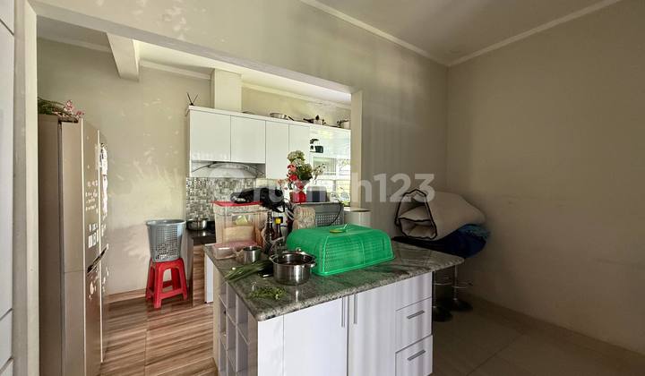 For Quick Sale House Corner Burgundy Residence Summarecon Bekasi 2