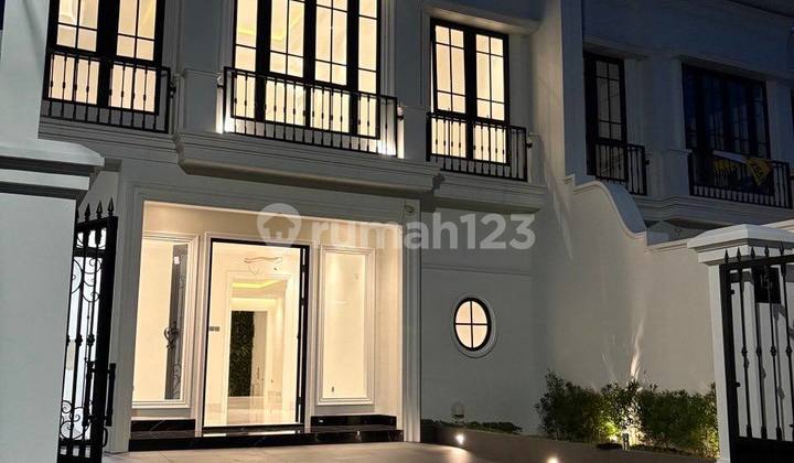 Dijual Brand New Rumah Mewah American Classic di Cempaka Putih 2