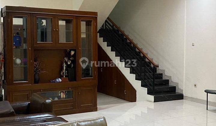 Rumah Luas Mewah di Taman Century Pekayon Bekasi 2