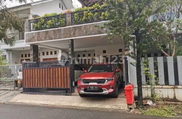 For Sale Good 2-Story Secondary House in Pondok Kelapa, Duren Sawit, East Jakarta.