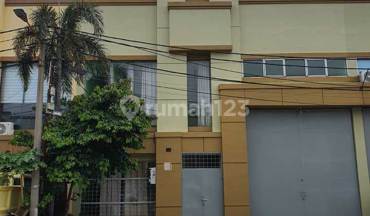 Gudang Siap Pakai di Pesing Poglar Cengkareng Jakarta Barat Gudang Siap Pakai di Pesing Poglar Cengkareng Jakarta Barat