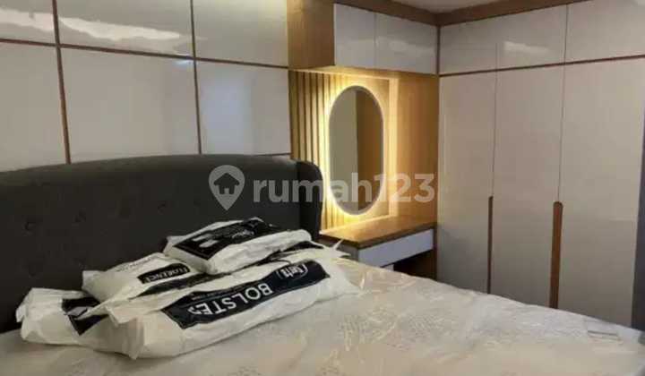 Beautiful and Ready-to-Live Apartment at The Kensington Royal Suites Kelapa Gading 2