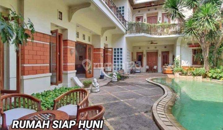 Rumah Cantik di Jakarta Selatan 1