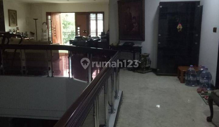 Rumah Mewah di Senayan 5