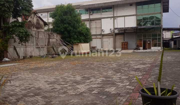 Gudang Siap pakai di Kapuk