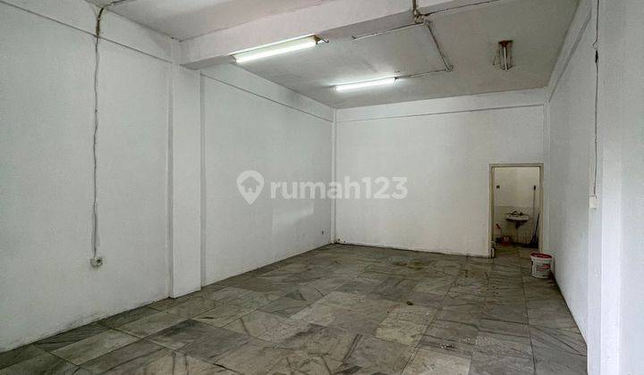 Ruko Siap Pakai Di Jalan Pakin 2