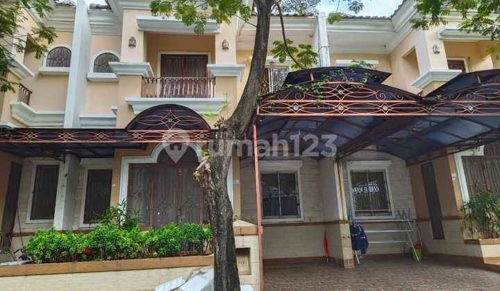 Rumah Siap Huni Di PIK