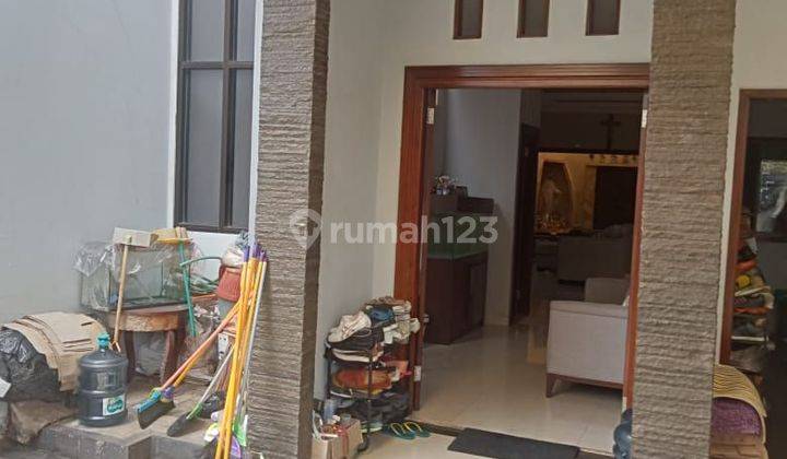 Rumah Siap Huni di Taman Villa Meruya 1