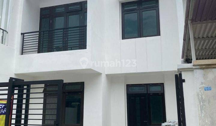 Rumah Siap Huni di Daan Mogot 2