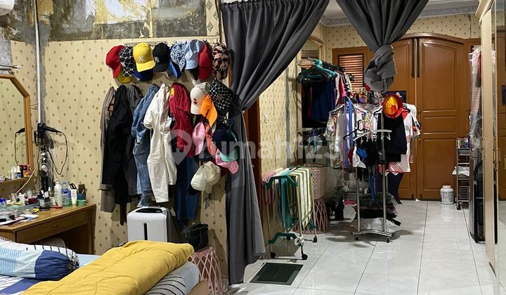 Rumah Asri di Puri Indah 2