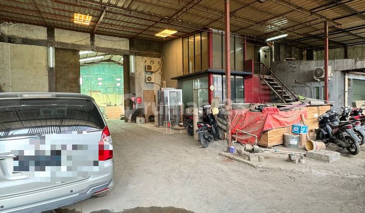Ready-to-Use Warehouse in Cipondoh, Tangerang