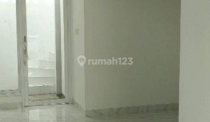 Rumah 1 Lantai Dan Siap Pakai Di Metland Puri 1