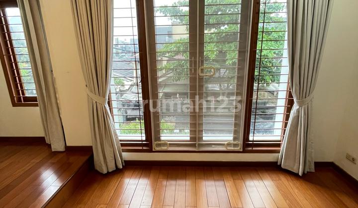 Rumah Rapi Dan Siap Huni Di Kelapa Gading 2