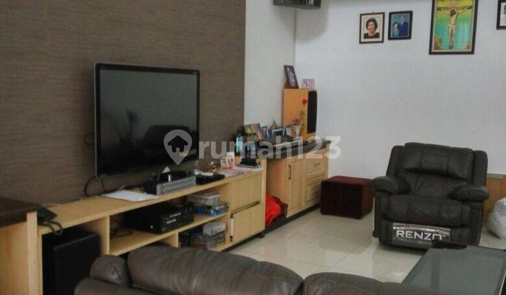 A Cozy and Ready-to-Live Home in Parangtritis Ancol 2