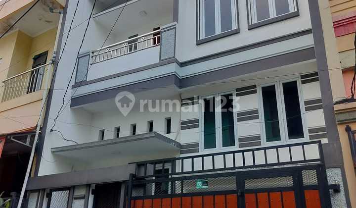 Rumah Bangunan Baru di Pademangan Jakarta Utara