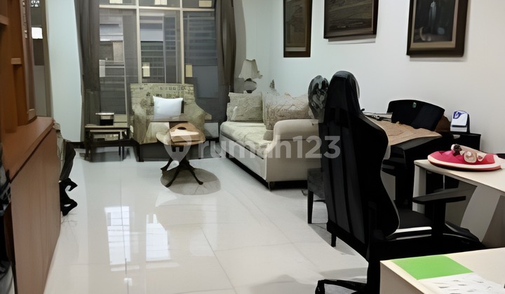 Rumah Asri dan Siap Huni di Pondok Indah, Jakarta Selatan