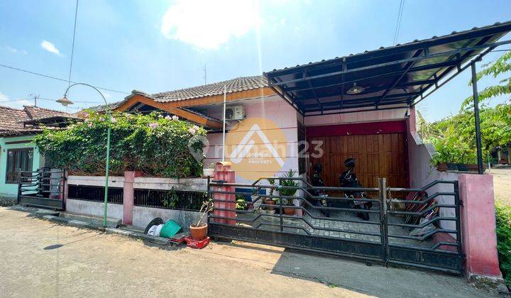 Jual Rumah Jalan Kaliurang Km 10 Pasar Gentan 90 Meter Jalan Raya 2