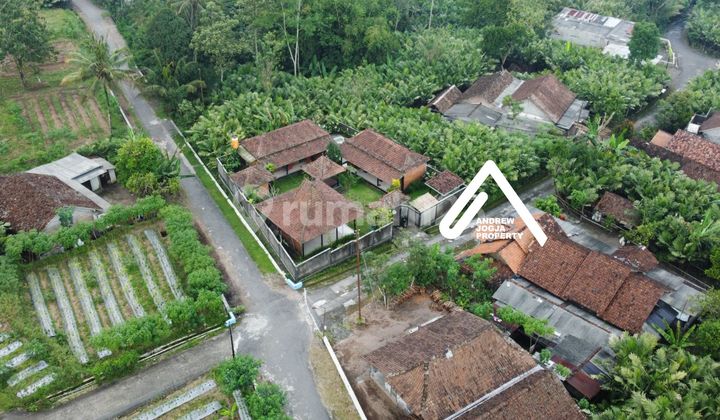 Jual Rumah Turi Wonokerto Etnik Udara Sejuak Lingkungan Asri 2