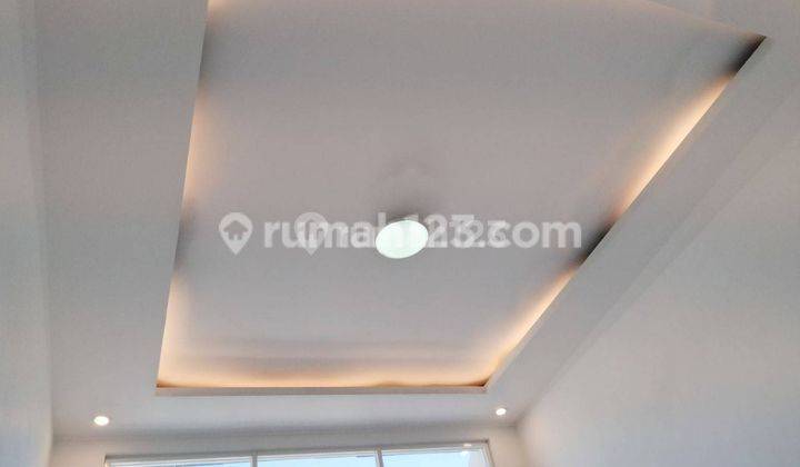 Rumah baru bagus dan modern lokasi di boulevard jalan utama perumahan mutiara bandulan kota Malang 4
