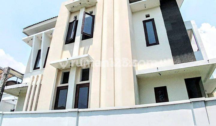 Rumah bagus area PBI Araya kota Malang siap huni,dekat Mall 3
