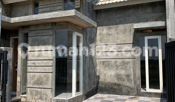 Rumah baru harga murah area Ikan ikan kota Malang 1