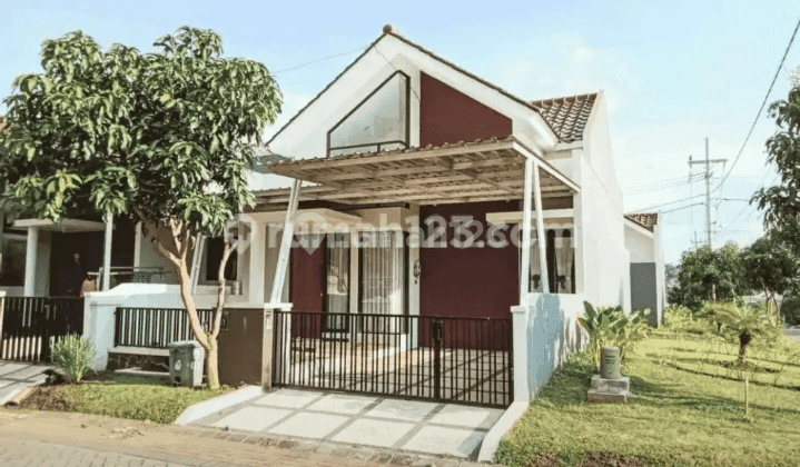 Rumah bagus modern di Greenland kota Malang 1
