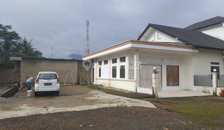 Toko Rumah Tanah Yg Luas Sekali di Jlan Raya Soreang Pengalengan . Dengan Rumah 2 Tingkat Dan Parkiran Yg Luas 3