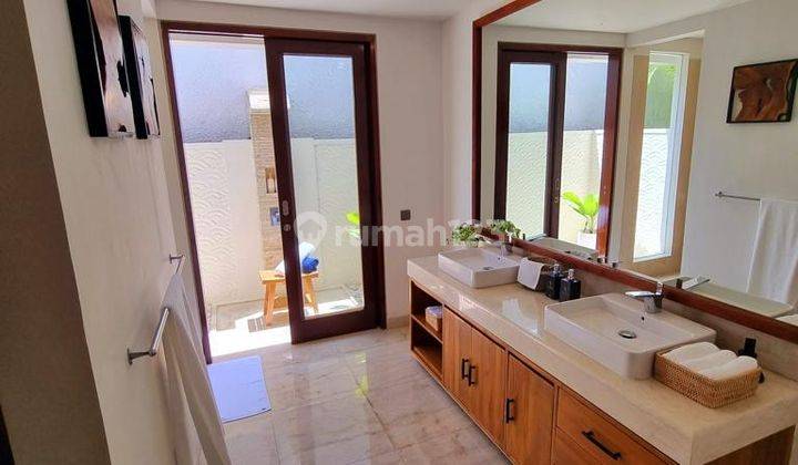 Sale Main House, Guesthouse + Staff House 5