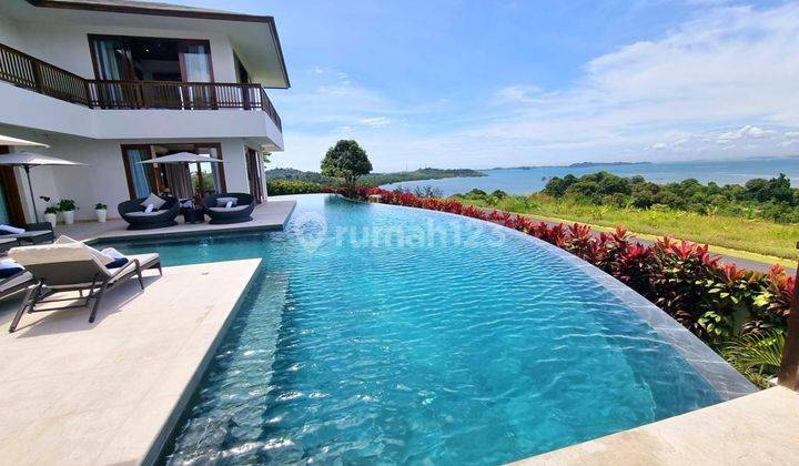 Sale Main House, Guesthouse + Staff House 25