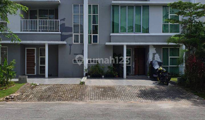 DI JUAL RUMAH MEWAH FULL RENOVASI DI THE HOME SOUTHLINKS TIIBAN 2