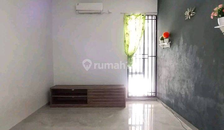 DI JUAL RUMAH 2 LANTAI DI BEVERLY BATAM CENTRE 14
