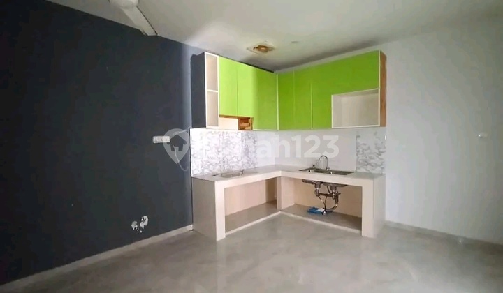 DI JUAL RUMAH 2 LANTAI DI BEVERLY BATAM CENTRE 15