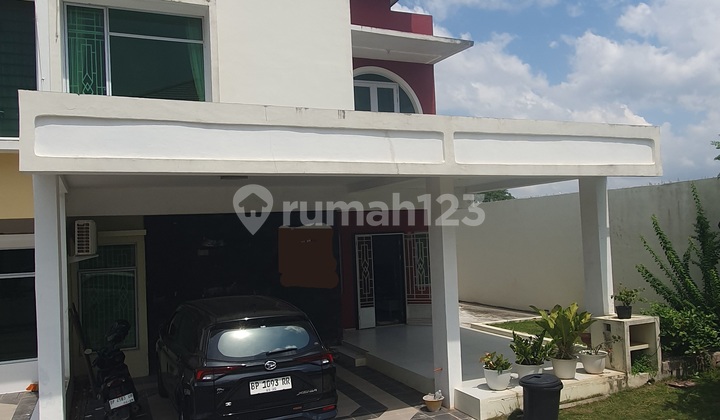For Sale Fast 2-Story Hook House in Batam Centre For Sale Fast 2-Story Hook House in Batam Centre