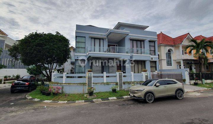 Di Jual Cepat Rumah Hook 2½ Lantai  Di Duta Mas Batam Center  1