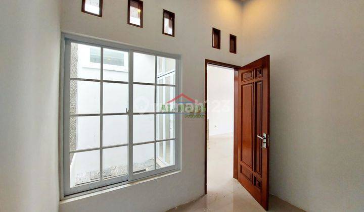 Rumah minimalis modern di bandung          4