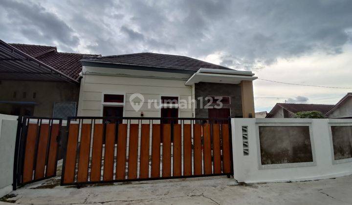 Jual Rugi Rumah Besar Tanah Luas Shm Di Prambanan 1