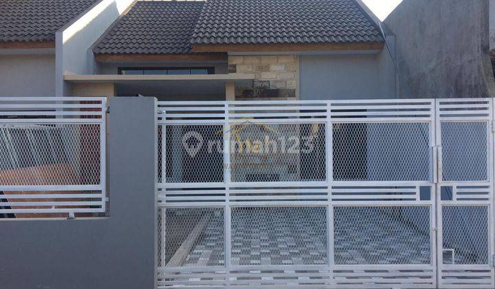 RUMAH BARU SIAP HUNI SHM TANAH LUAS DI JOGJA 1