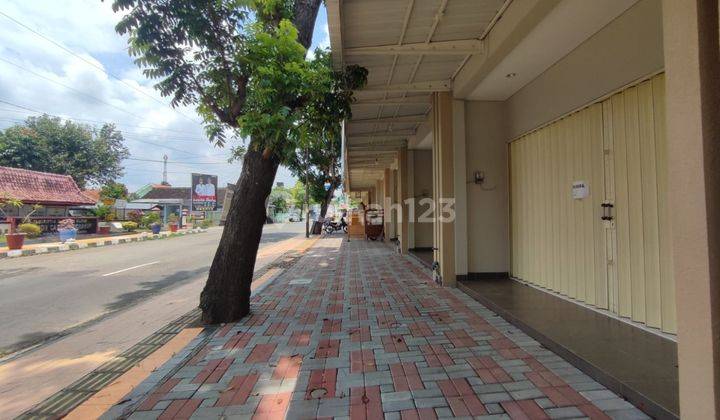 RUKO SIAP HUNI DIJUAL MURAH TEPI JALAN RAYA PLUNENG 5