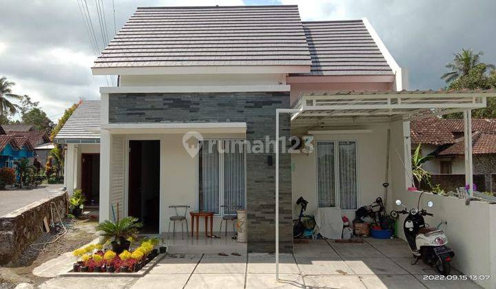 RUMAH MURAH TANAH LUAS DEKAT SMAN 1 SLEMAN 1